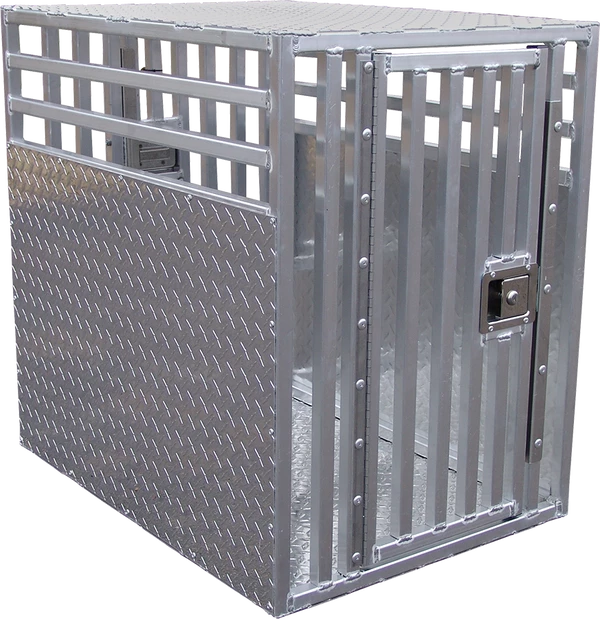 Diamond Tread Aluminum SUV Dog Crate 1 Diamond Tread Aluminum SUV Dog Crate